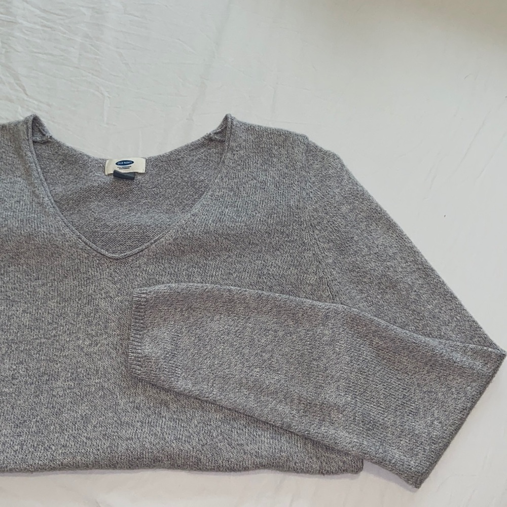 Old Navy Sweater